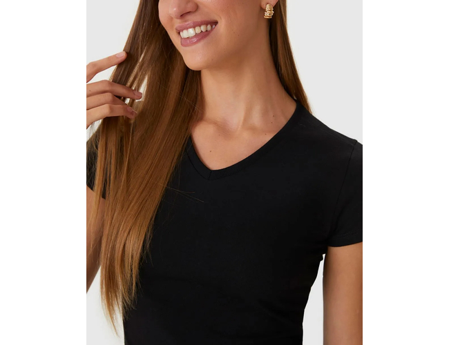Blusa Básica Malwee Feminina Decote V Em Algodão 1000047373 - Atacado