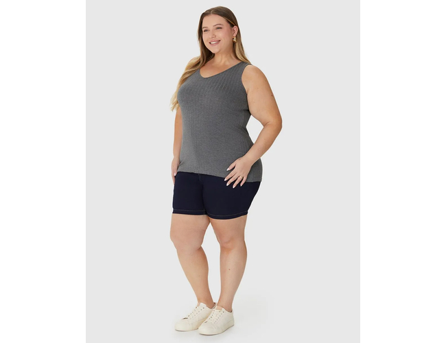 Regata Básica Malwee Feminina Plus Size Decote V Canelado Viscose 1000087854 - Atacado