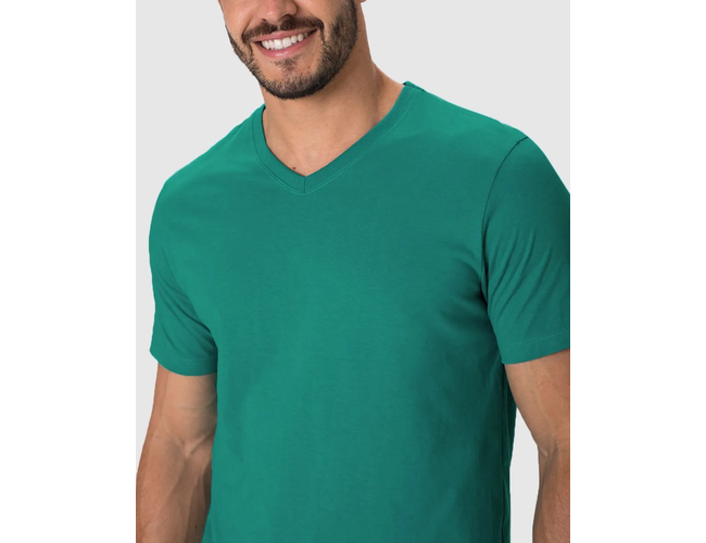 Camiseta Básica Malwee Masculina Gola V Em Algodão 1000004422 - AtacadoCamiseta Básica Malwee Masculina Gola V Em Algodão 1000004422 - AtacadoCamiseta Básica Malwee Masculina Gola V Em Algodão 1000004422 - Atacado