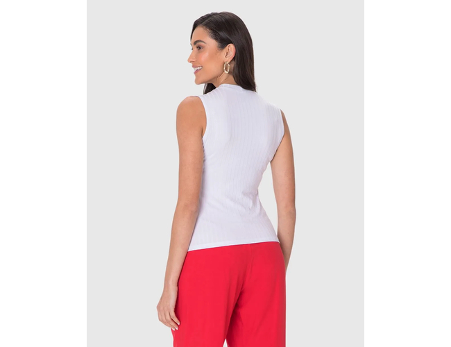 Regata Básica Malwee Feminina Justa Gola Alta Em Malha Viscose Canelada 1000133622 - Atacado