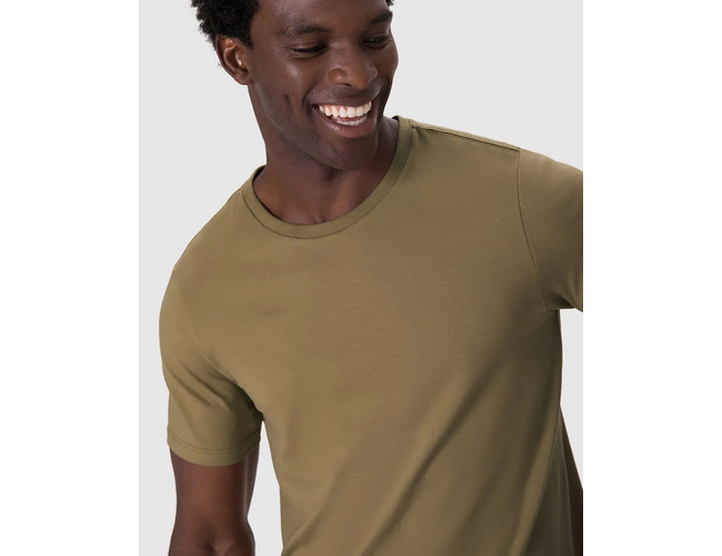Camiseta Básica Malwee Masculina Slim Cotton Light 1000133943 - Atacado
