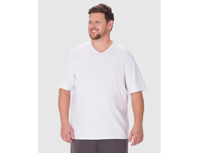 Camiseta Básica Malwee Masculina Plus Size Decote V Manga Curta Em Algodão 1000137166 - AtacadoCamiseta Básica Malwee Masculina Plus Size Decote V Manga Curta Em Algodão 1000137166 - Atacado