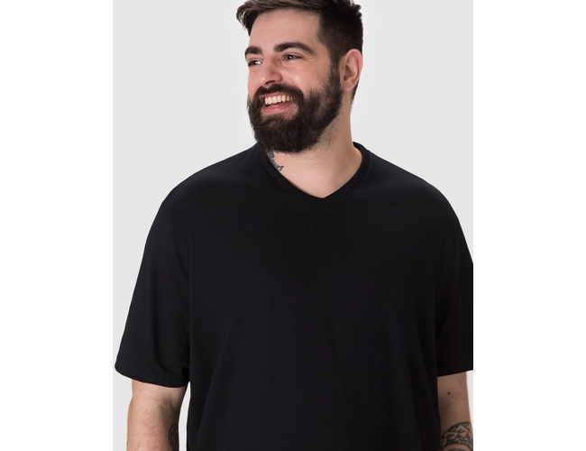 Camiseta Básica Malwee Masculina Plus Size Decote V Manga Curta Em Algodão 1000137166 - Atacado